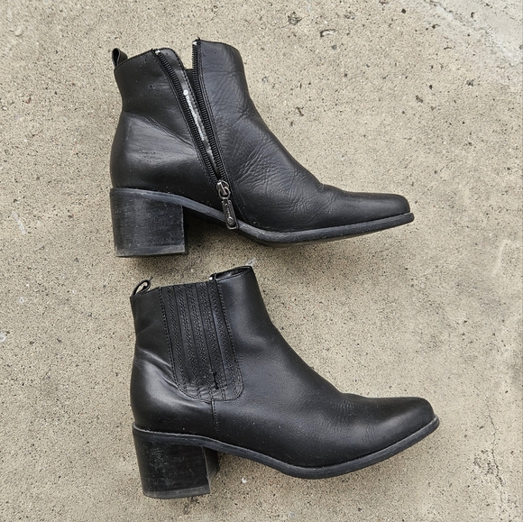 Waterproof blondo booties sz 8 - Picture 3 of 3